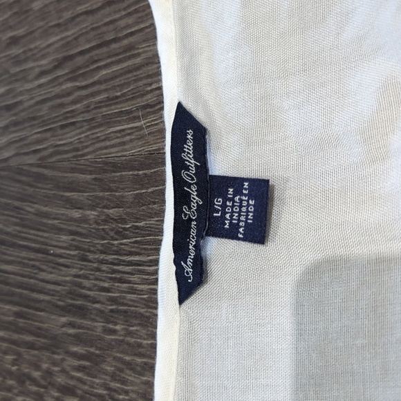 AE Sheer White Top Large - Picture 3 of 4